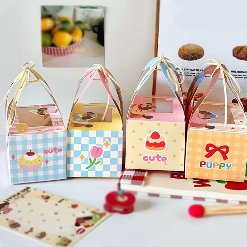 礼物空盒喜糖盒子小号礼盒包装盒可爱小手提喜宴糖果盒零食生日