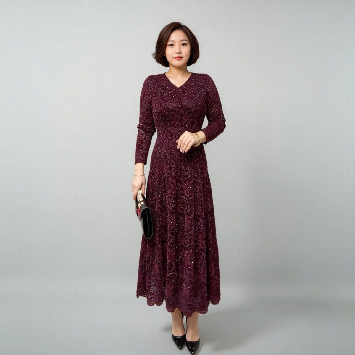 中老年妈妈装贵夫人连衣裙春季雪尼尔绣片大码长款过膝显瘦女长裙