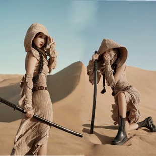 影楼异域西域公主沙丘废土风沙漠旅拍连衣裙气质新疆摄影写真服装