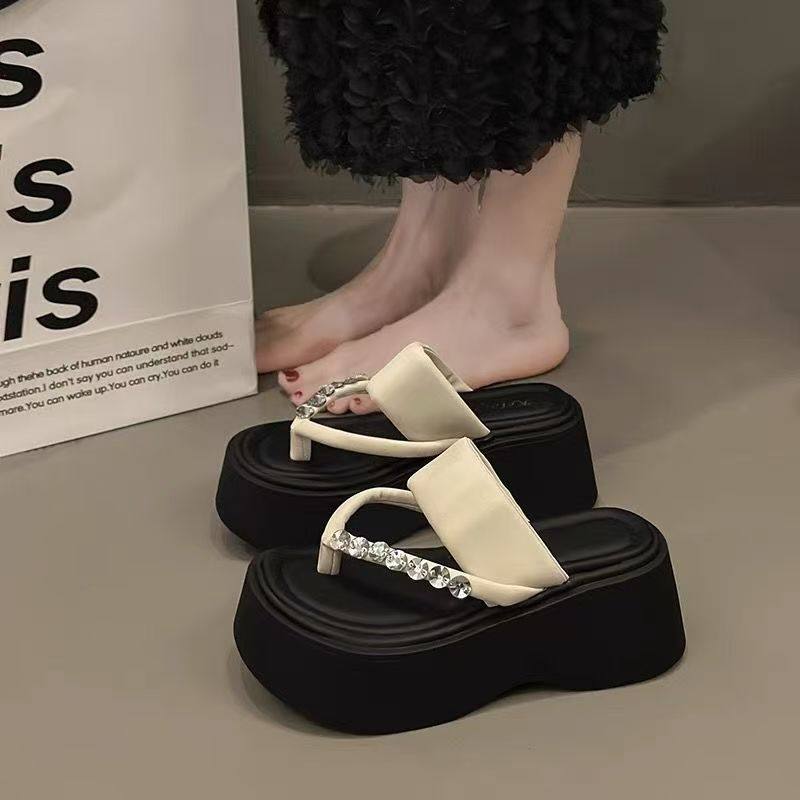 厚底软底踩屎感拖鞋女2025新款网红配裙子法式小凉拖夏季外穿时尚,女鞋,一字拖,淘宝优惠券,粉丝福利购,淘宝优惠卷