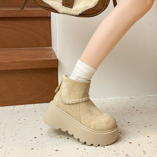 森系复古小个子增高马丁靴女2025秋冬新款可爱花边大头厚底短筒靴