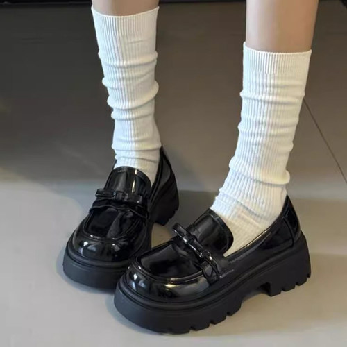 洛丽塔黑色配裙子百搭厚底小皮鞋女英伦2026春季新款一脚蹬乐福鞋