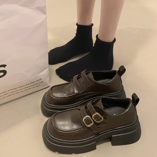 厚底英伦风小皮鞋女加绒保暖2026年春秋乐福鞋黑色工作增高jk单鞋
