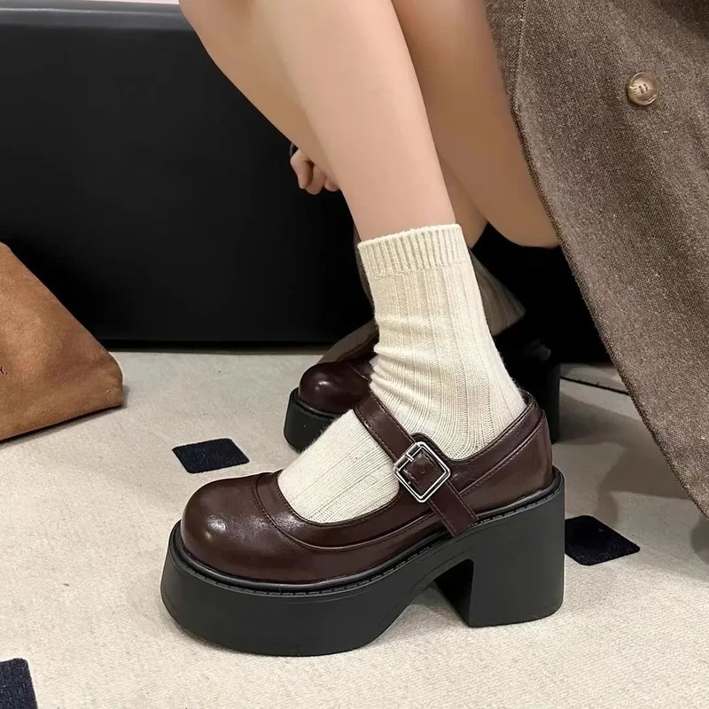 棕色复古法式增高厚底小皮鞋女2025新款春秋粗跟玛丽珍浅口单鞋子