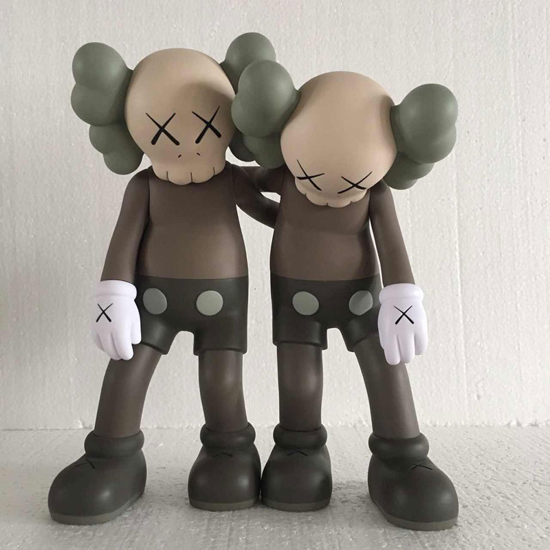 mand kaws Along the way 公仔限量手办模型玩偶摆件