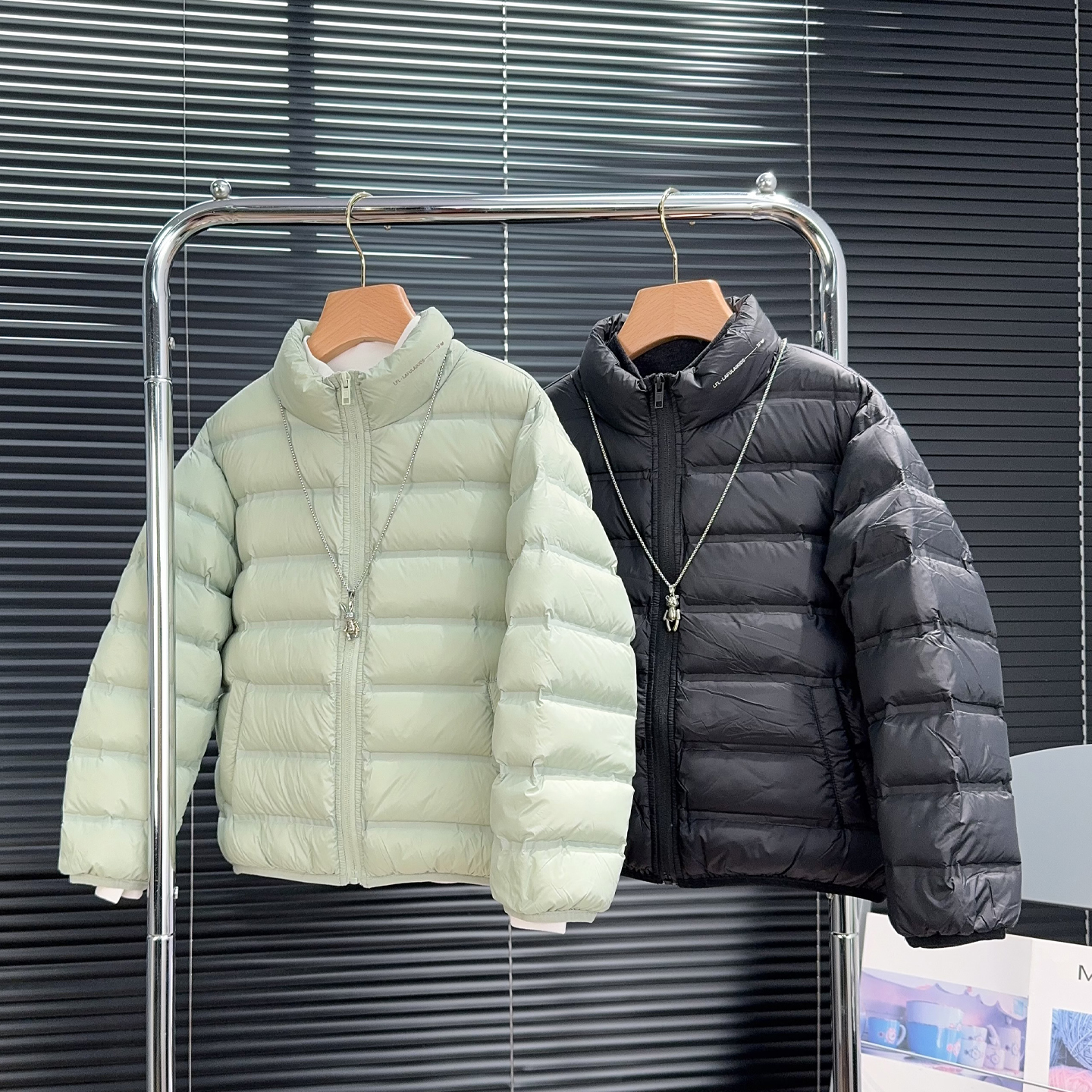 啦芙莱童装儿童轻薄羽绒服