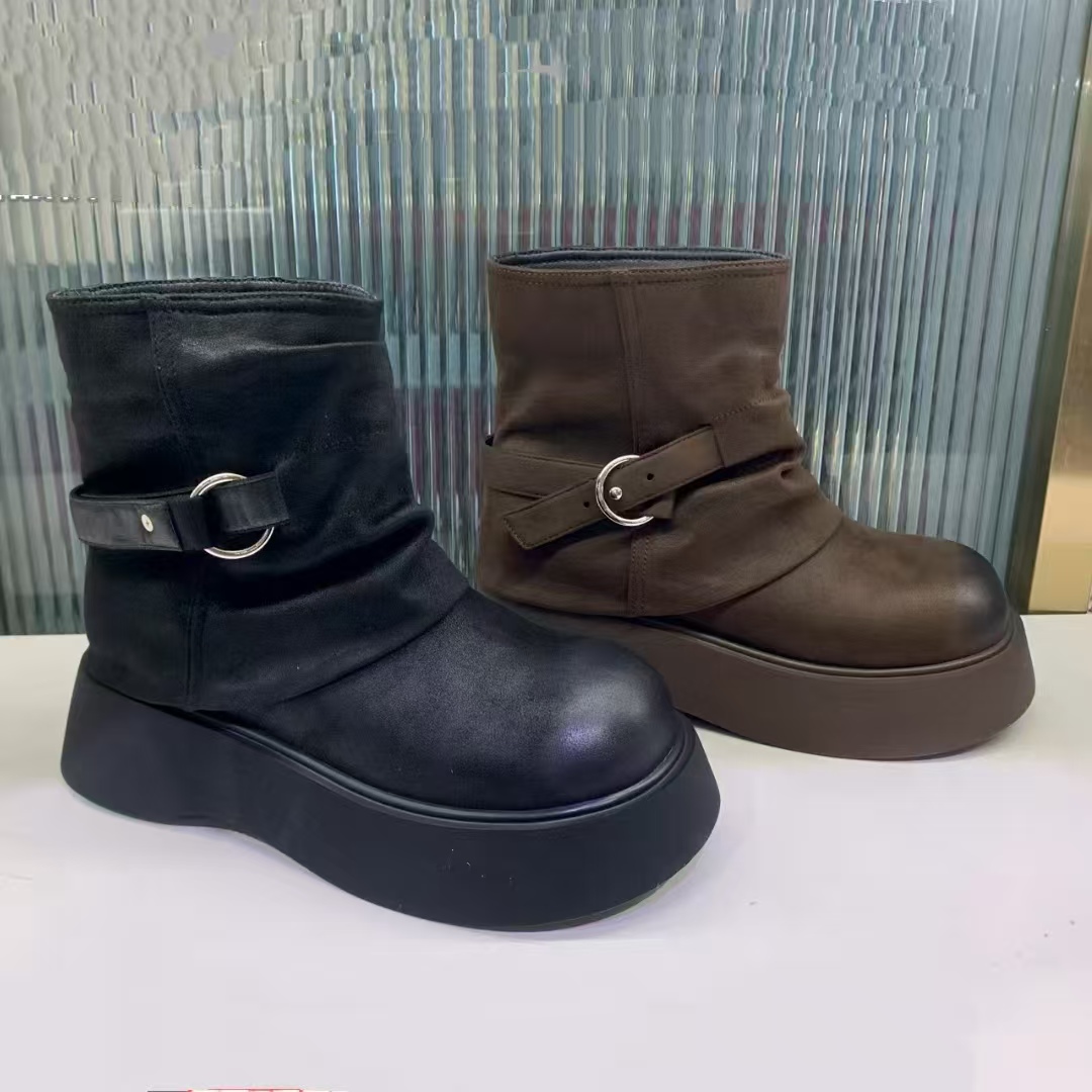 2025秋冬款 时尚裤管靴磨砂牛皮擦色皮带扣圆头厚底真皮短靴2560