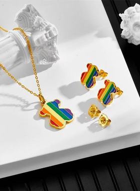 热卖熊家多彩小熊吊坠耳钉套装欧美时尚彩色小熊女款夜店百搭