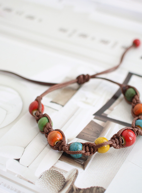 编织款彩珠手链男女均可佩戴