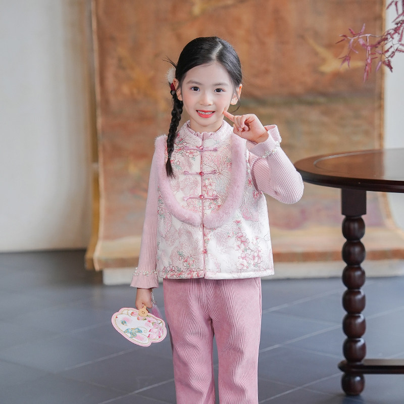 新中式汉服女童2025新款背心马甲冬季拜年服儿童古风唐装周岁礼服,童装/婴儿装/亲子装,汉服,淘宝优惠券,粉丝福利购,淘宝优惠卷