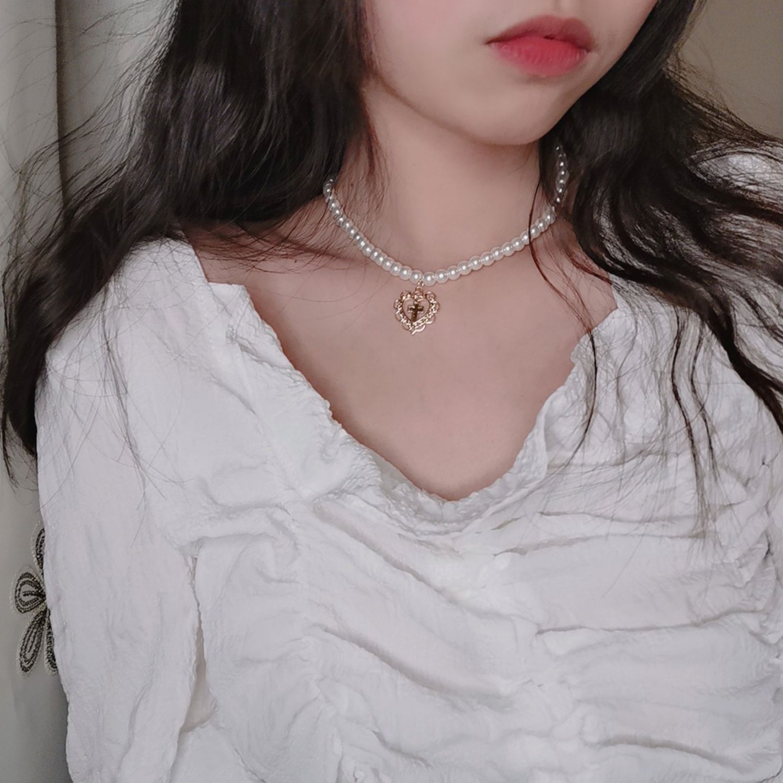 仙女复古浮雕爱心十字架珍珠项链