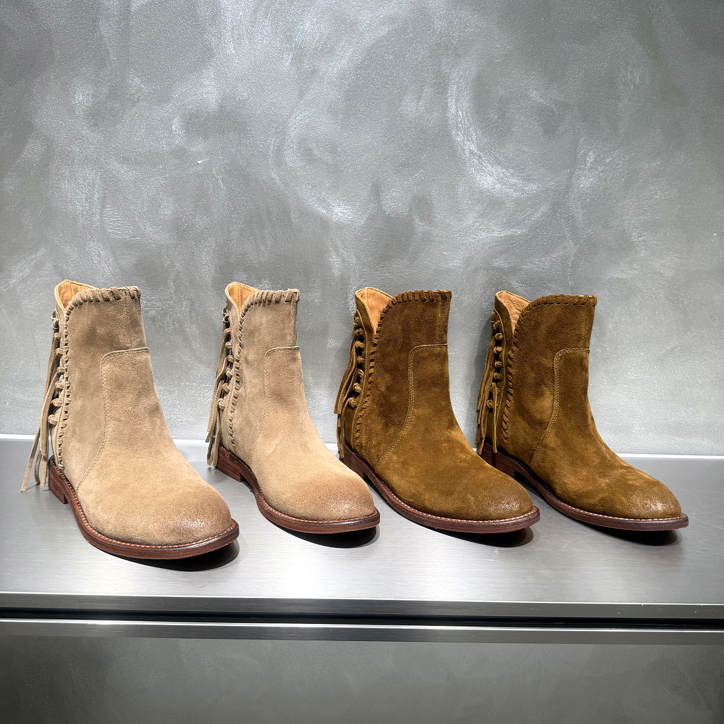 欧货真皮马丁靴女流苏时装短靴