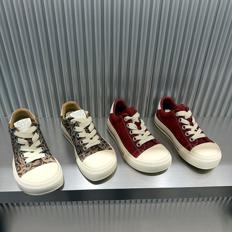 欧洲站真皮女鞋2026年春季新款欧货磨砂皮圆头时尚休闲鞋平底板鞋,女鞋,休闲板鞋,淘宝优惠券,粉丝福利购,淘宝优惠卷