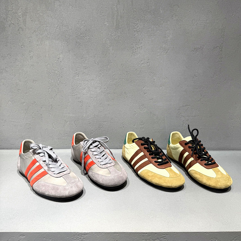 欧洲站女鞋2026年早春新款欧货真皮低跟平底德训鞋时尚休闲德训鞋,女鞋,时尚休闲鞋,淘宝优惠券,粉丝福利购,淘宝优惠卷