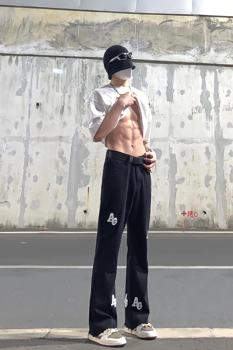 早秋 高街字母微喇叭牛仔裤男 欧美式宽松潮牌嘻哈裤子 KA08-P55图片
