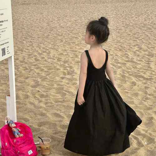 韩系童装女童连衣裙2026新款夏季儿童洋气高级感宝宝黑色吊带裙子