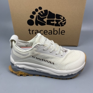 释放脚尖压力 适合宽胖脚跑鞋 加拿大原单透气减震男女款 越野跑鞋