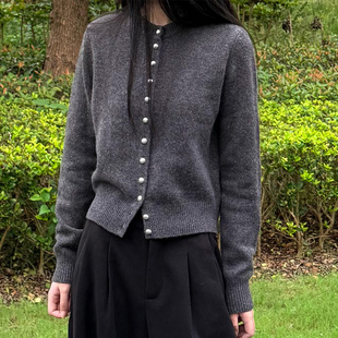 100%绵羊毛针织开衫女士冬圆领软糯百搭高级感毛衣外套上衣单排扣