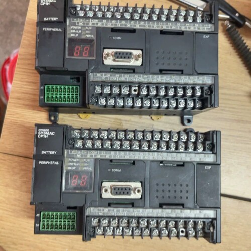 欧姆龙CP1H-XA40DT-D PLC控制器，拆机正品，功 ~议价