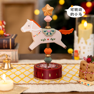 阿楹 饰 可爱马年摆件圣诞红色多巴胺电视柜儿童房客厅乔迁布置装