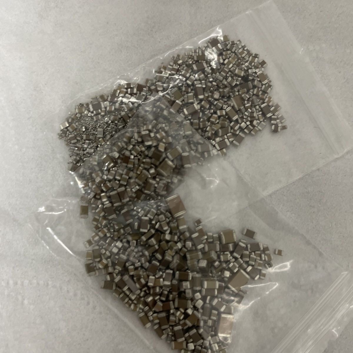 全新混装贴片电容MLCC 维修包通用SMT贴片大小混装独石米电容元件图片