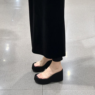 高级感松糕厚底一字拖高跟透明凉鞋 绝美坡跟凉拖鞋 女外穿2026新款