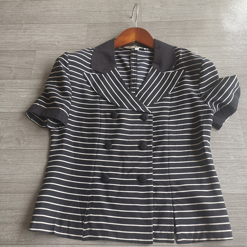 新品  外贸丝绸女短袖100%真丝绢纺条纹衬衫女式桑蚕丝上衣 - 实物图