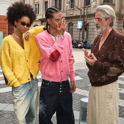 三色手缝珍珠贴布针织毛衫