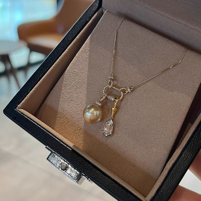 小红书爆款中古金色锆石珍珠吊坠精致小众复古高级感项链一件代发