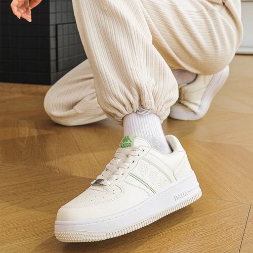 【正品】男鞋轻便学生厚底运动板鞋K0EW5CC06CJ-3130