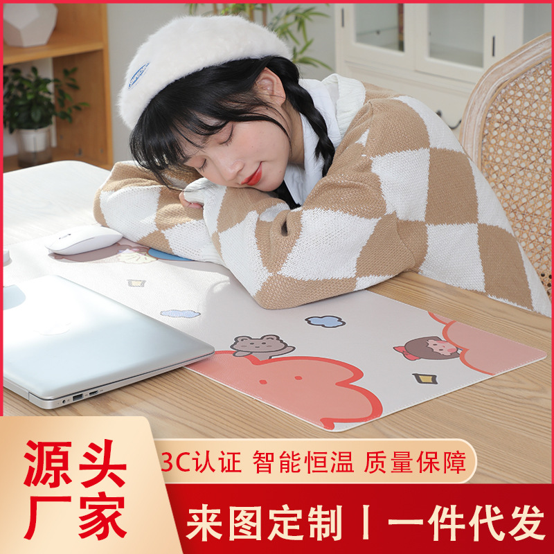 加热鼠标垫超大发热暖桌垫办公暖桌垫桌面电脑键盘电热板暖手桌垫