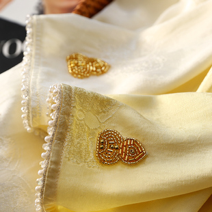 衬衫 淘么淘 口钉珠边长袖 人丝蝴蝶提花宽松袖 东方国风美人 新中式