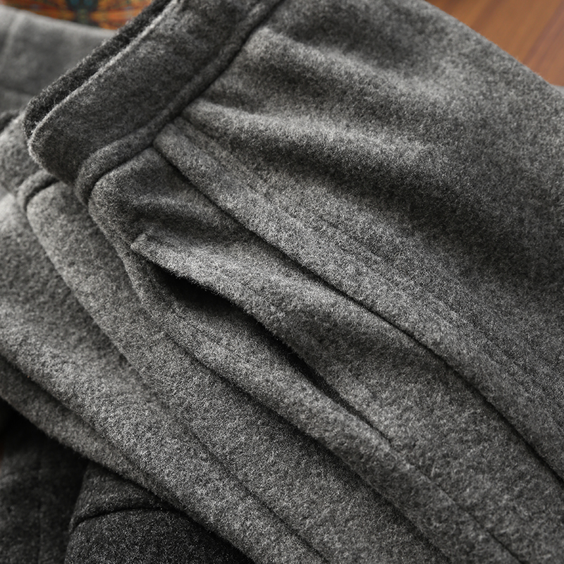 淘么淘 时髦出挑 小个子宽松迷彩抽绳高腰拼色加绒毛呢弯刀裤新款