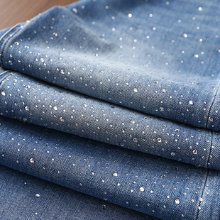 女26春季 淘么淘 碎落星河 满天星烫钻显瘦高腰直筒微喇牛仔裤 新款