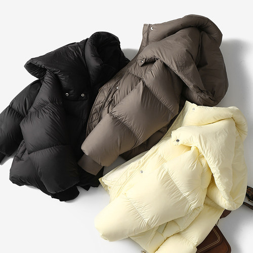 淘么淘 云朵泡.芙般 柔软90白鸭绒保暖蓬松连帽短款羽绒服女新款