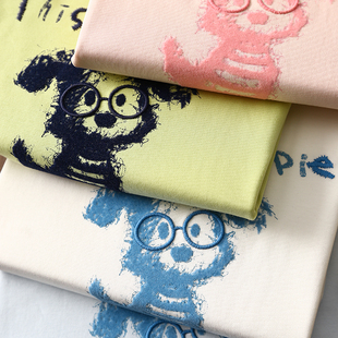 淘么淘 字母植绒眼睛狗狗印花宽松圆领短袖 T恤女春夏款 萌趣减龄