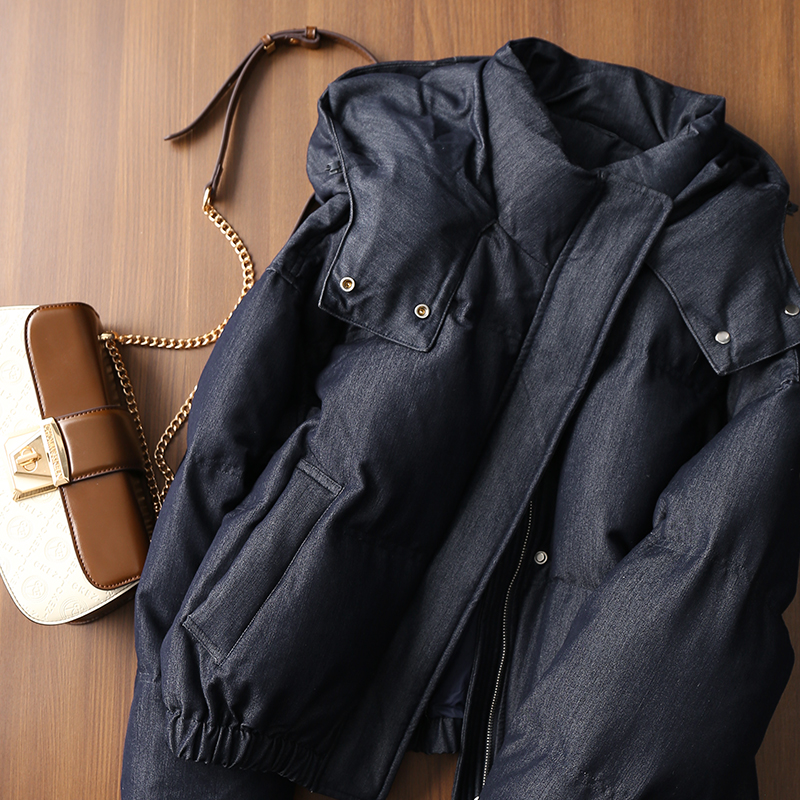 淘么淘 超软糯 90白鸭绒面包服蓬松立领连帽加厚牛仔羽绒服女冬季