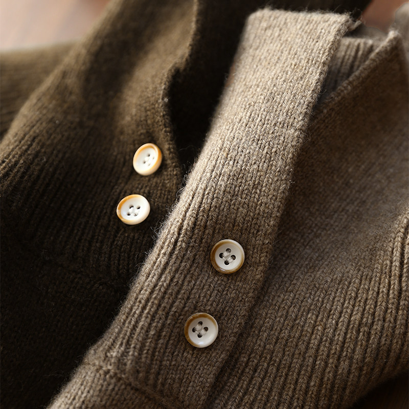 淘么淘&ldquo;高原之舟&rdquo;牦牛绒羊毛撞色提花翻领连肩袖针织衫毛衣女