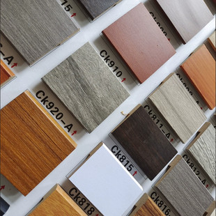 木质密度板踢脚线木纹MDF踢脚板强化复合地脚线木地板墙角线白色