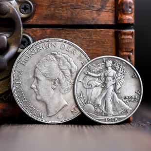 美国自由女神荷兰威廉明娜女王皇冠纪念品摆件仿古工艺品复古硬币