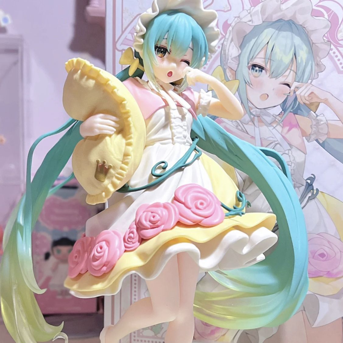 初音未来手办童话仙境睡美人长发公主景品桌面机箱车载摆件礼物