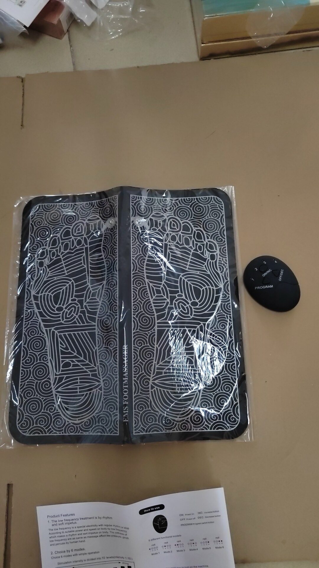 家用足疗机按摩器脚部按摩仪足底经络穴位理疗按摩足疗垫