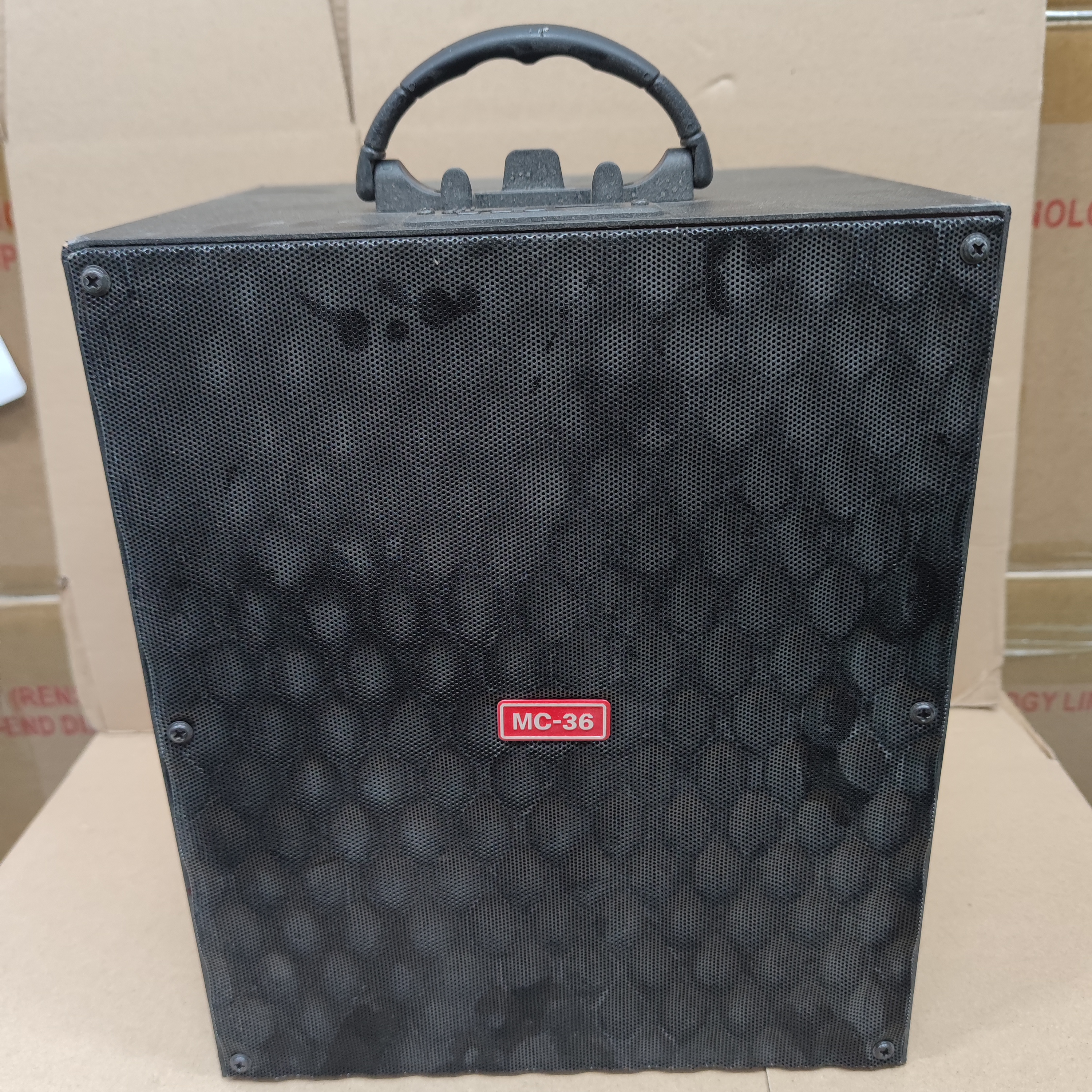 手提蓝牙音箱音响 没有的底板 不包好坏 DIY   25*22*30cm