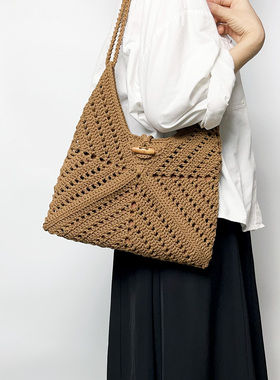 Mcroche魔织手工钩织美拉德三角包diy编织材料包自制礼物送教程