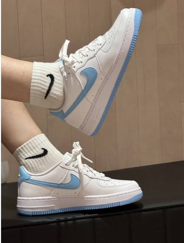 耐克Nike Air Force 1空军一号轻便板鞋GS FV5948-107