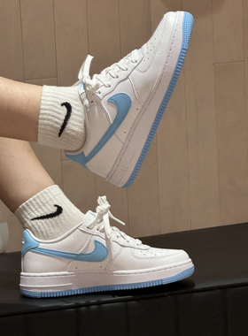 耐克Nike Air Force 1空军一号轻便板鞋GS FV5948-107