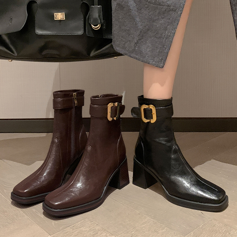 真皮版～秋冬2025年超火弹力瘦瘦靴短靴女英伦风高跟短筒靴马丁靴