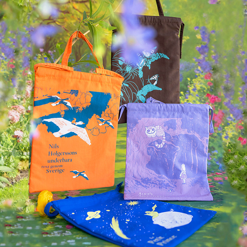 中信灯塔世界经典文库出行护书袋防水袋子手拎布袋书兜兜收纳包小王子尼尔斯骑鹅旅行记昆虫记爱丽丝梦游仙境随机发货