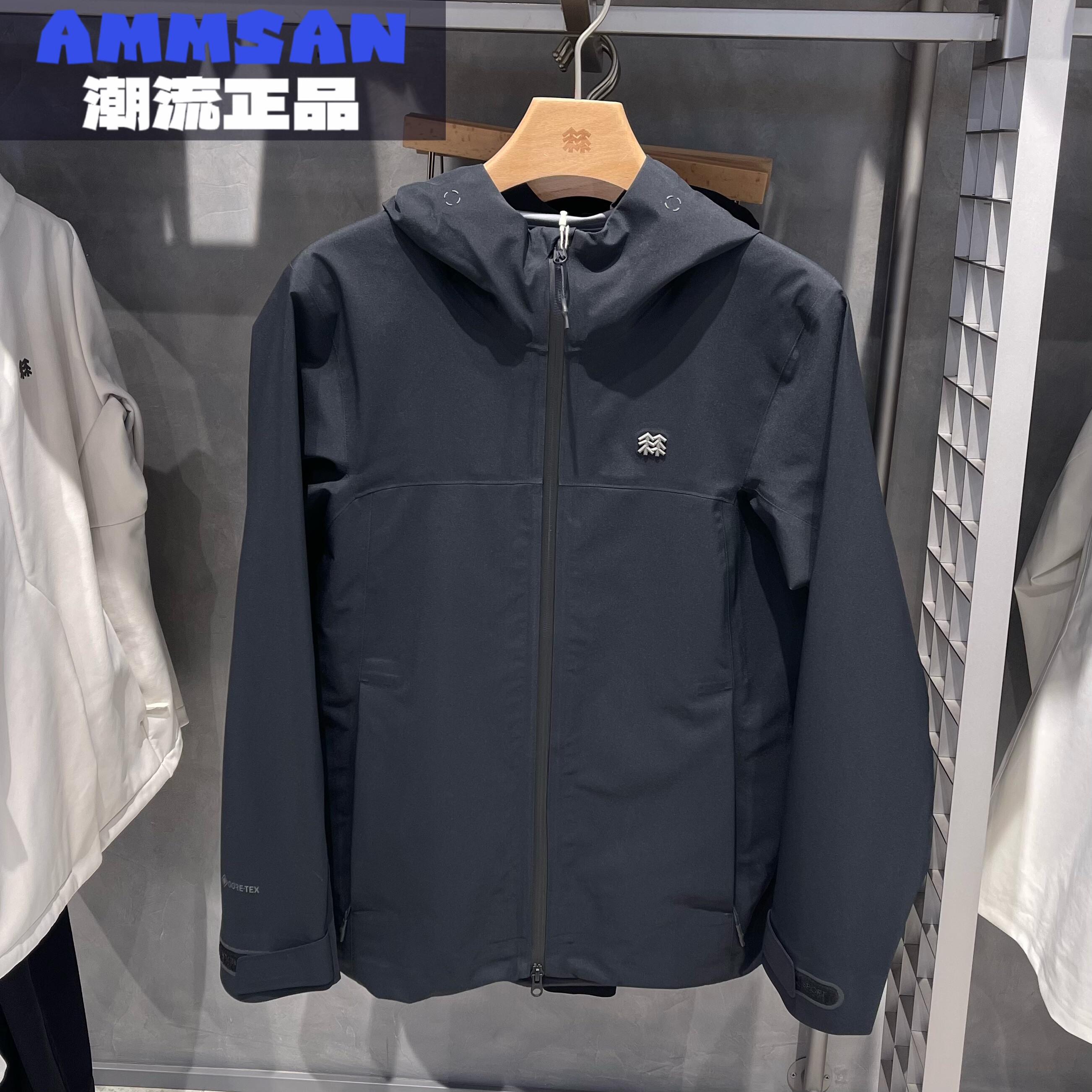 可隆KOLON SPORT女款户外GTX防水防风百搭轻量冲锋衣LKGJ4AN168