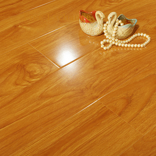 木地板强化复合仿实木家用环保耐磨防水卧室地暖地板厂家直销12mm